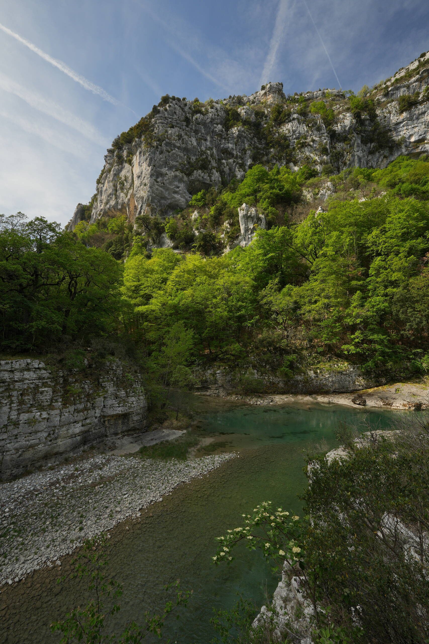 An image of river split.